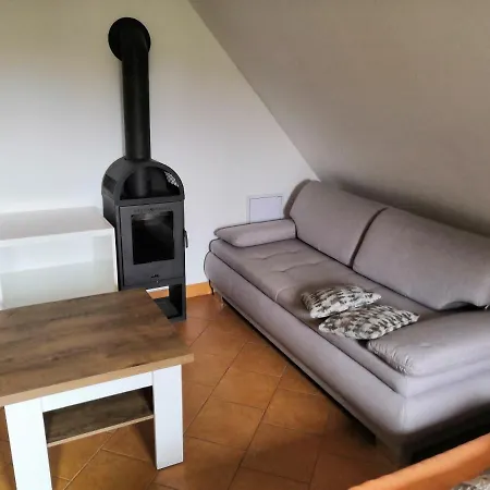 Apartmany Ve Skalnim Meste אכסניה *